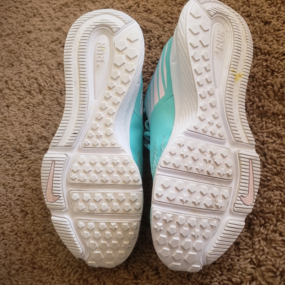 Nike Star Runner GS Running Shoe Aqua Youth Size 5.5 - Picture 3 of 9